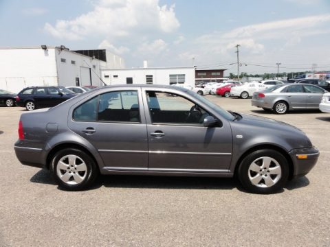 2004 Volkswagen Jetta GLS TDI Sedan Data, Info and Specs