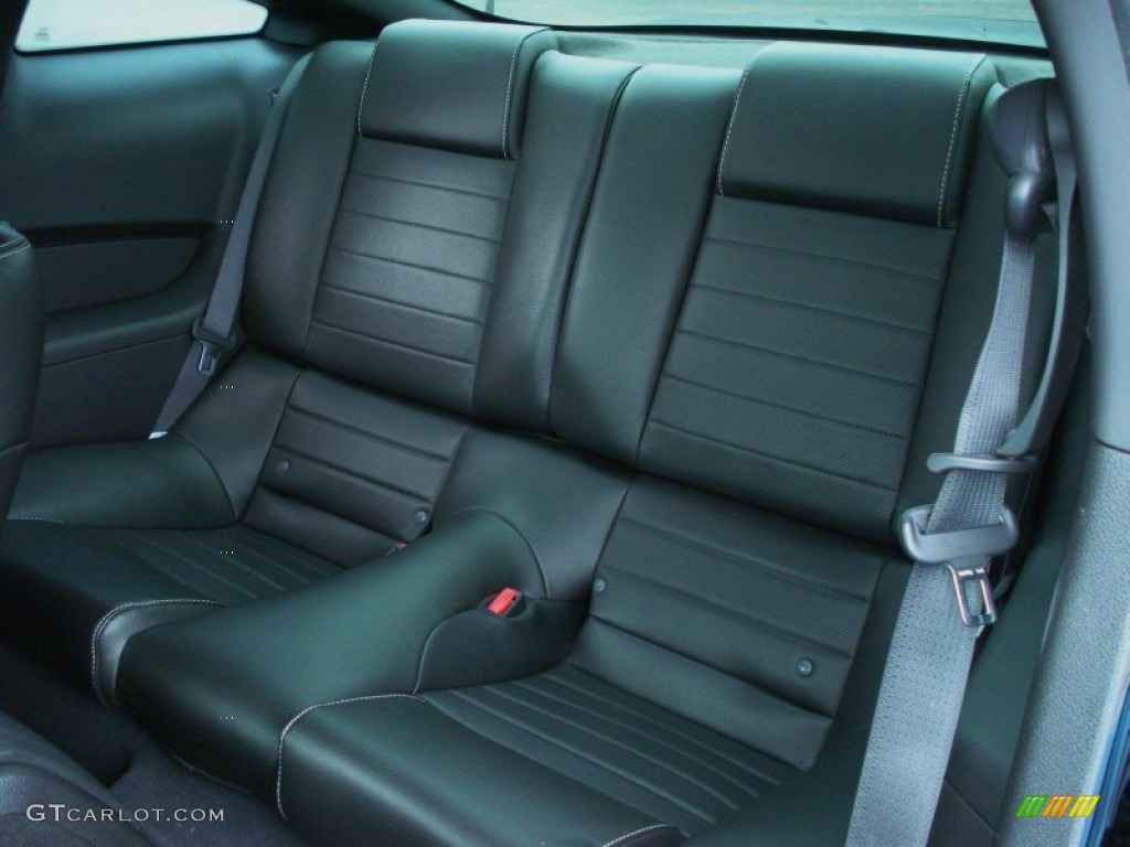 Charcoal Black Interior 2010 Ford Mustang GT Premium Coupe Photo #51511429