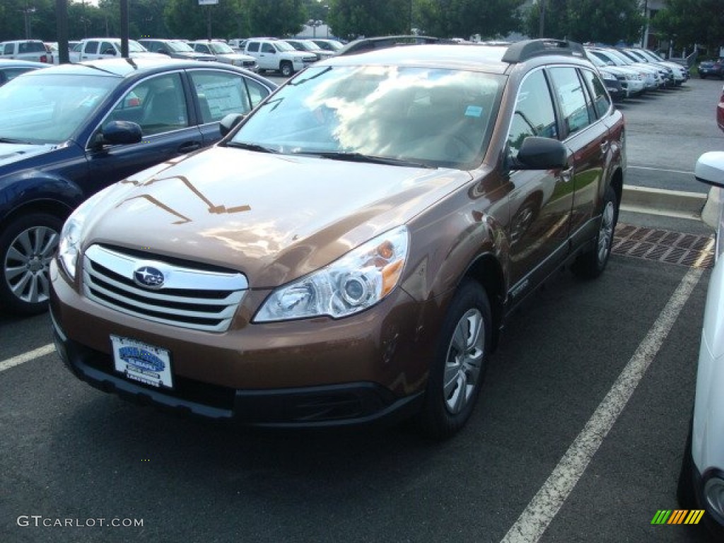 2011 Outback 2.5i Wagon - Caramel Bronze Pearl / Warm Ivory photo #1