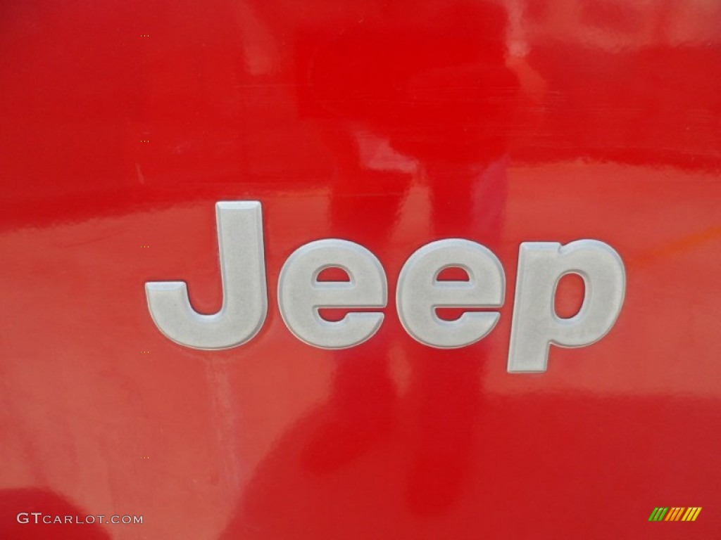 2000 Jeep Cherokee Sport Marks and Logos Photo #51518329