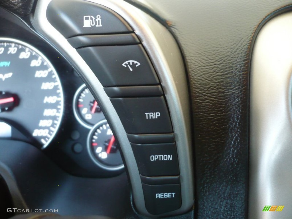 2005 Chevrolet Corvette Coupe Controls Photo #51518551
