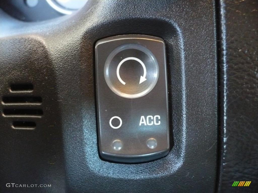 2005 Chevrolet Corvette Coupe Controls Photo #51518563