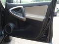 Black - RAV4 4WD Photo No. 22
