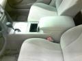 Super White - Camry  Photo No. 13