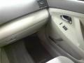Super White - Camry LE Photo No. 11