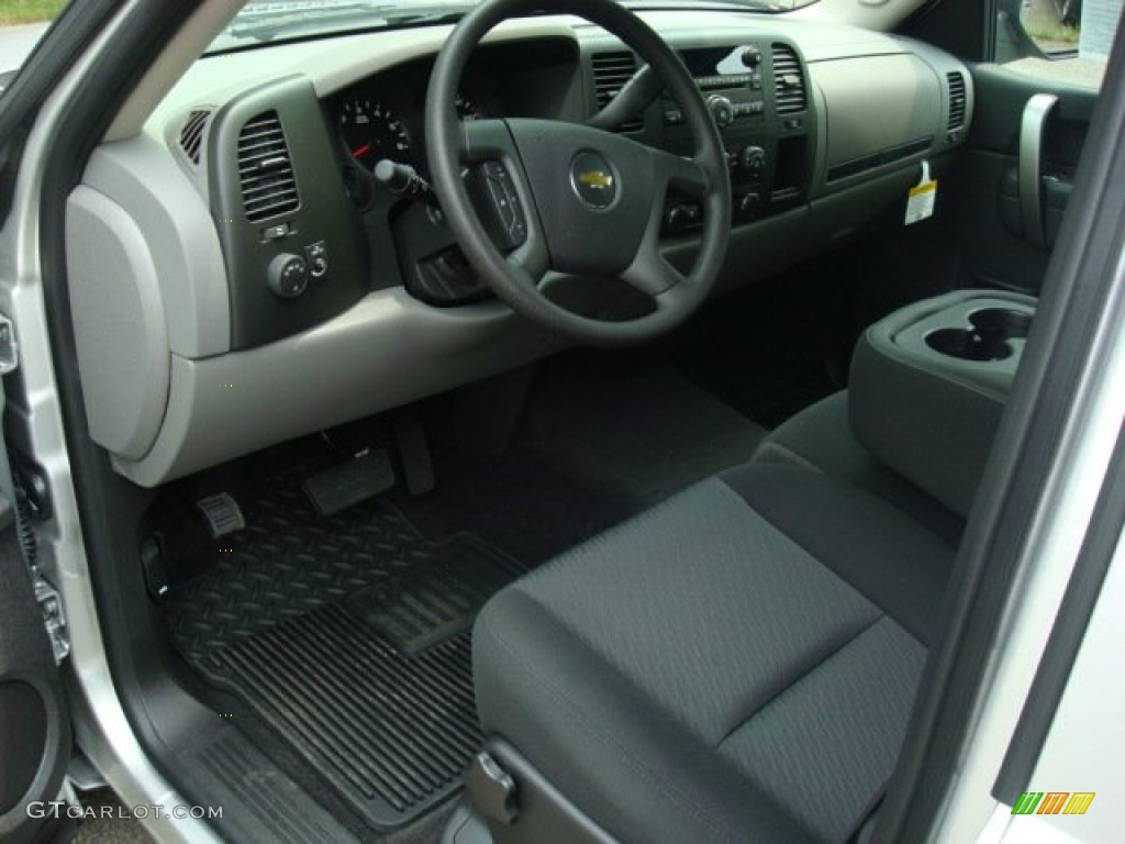 2011 Silverado 1500 LS Crew Cab - Sheer Silver Metallic / Dark Titanium photo #4