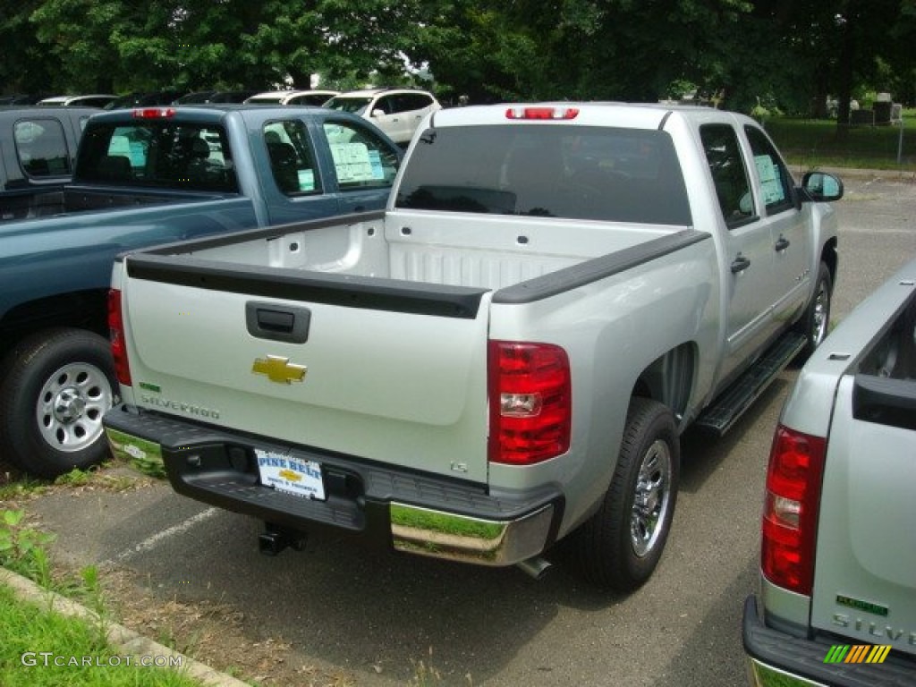 2011 Silverado 1500 LS Crew Cab - Sheer Silver Metallic / Dark Titanium photo #2