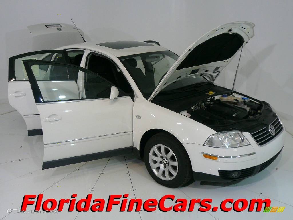 2003 Passat GLS Sedan - Candy White / Black photo #5