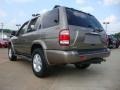 2001 Bronzed Gray Metallic Nissan Pathfinder SE 4x4  photo #5