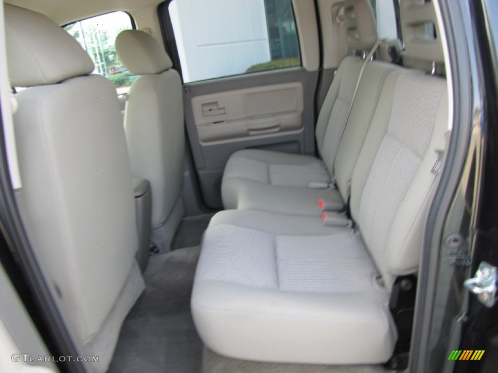 Khaki Interior 2007 Dodge Dakota SLT Quad Cab Photo #51526633