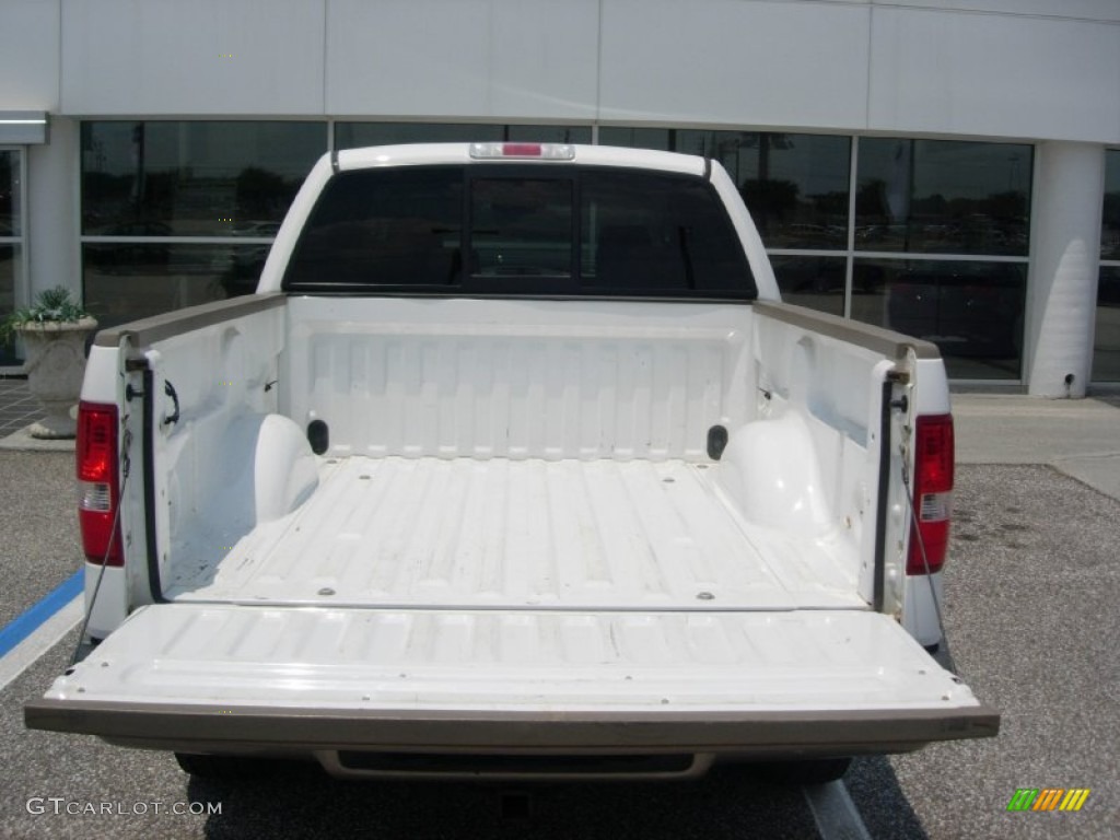 2006 F150 King Ranch SuperCrew 4x4 - Oxford White / Castano Brown Leather photo #13