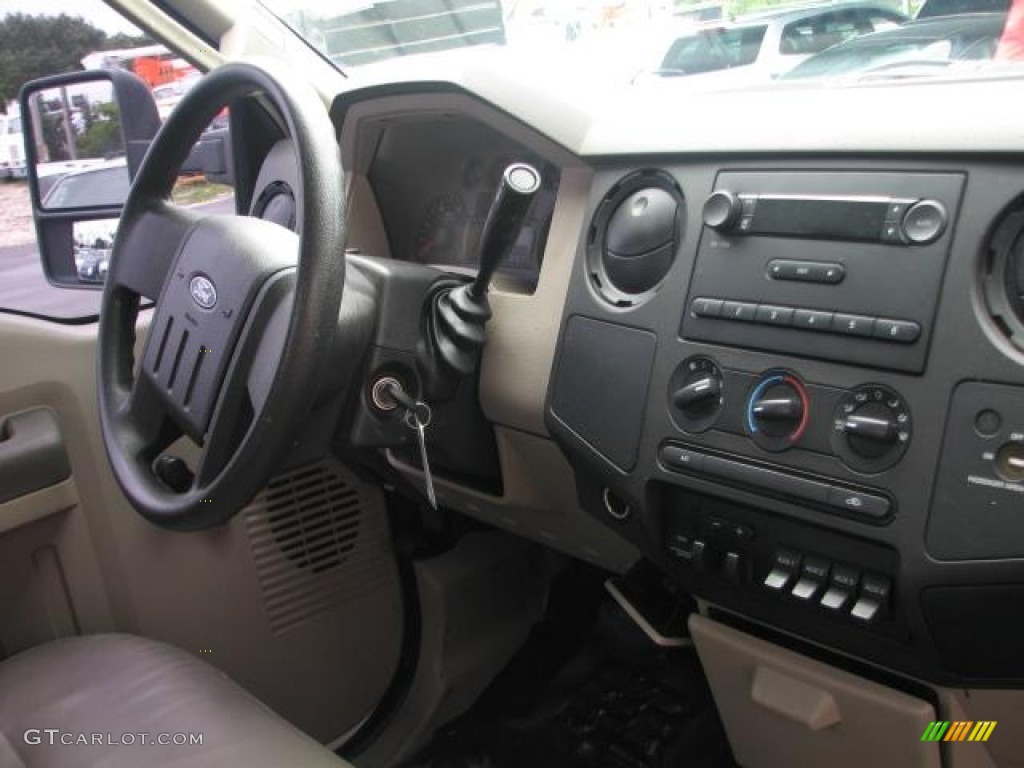 2008 Ford F450 Super Duty XL Regular Cab 4x4 Dually Commerical Controls Photo #51528328