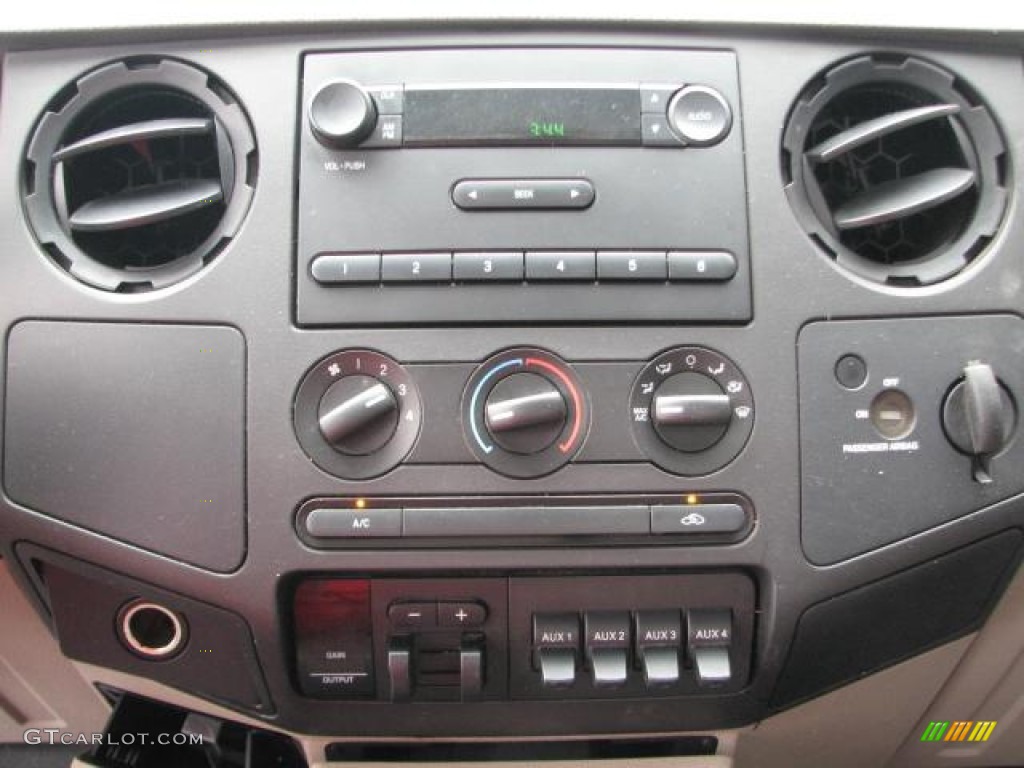 2008 Ford F450 Super Duty XL Regular Cab 4x4 Dually Commerical Controls Photos