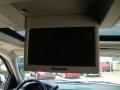 Summit White - Yukon XL 1500 SLT Photo No. 36