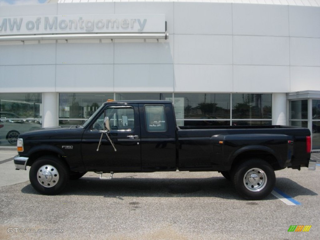 1997 F350 XLT Extended Cab Dually - Black / Opal Grey photo #6