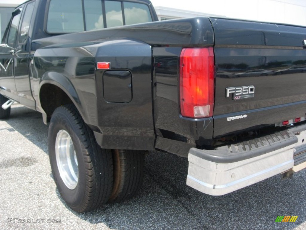1997 F350 XLT Extended Cab Dually - Black / Opal Grey photo #9