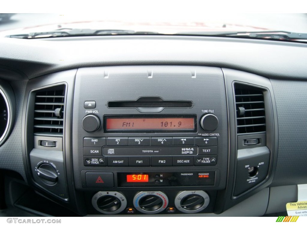 2011 Toyota Tacoma Access Cab 4x4 Controls Photo #51529357