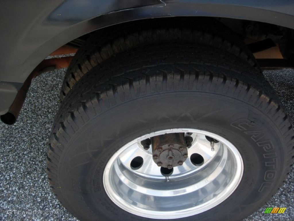 1997 F350 XLT Extended Cab Dually - Black / Opal Grey photo #36