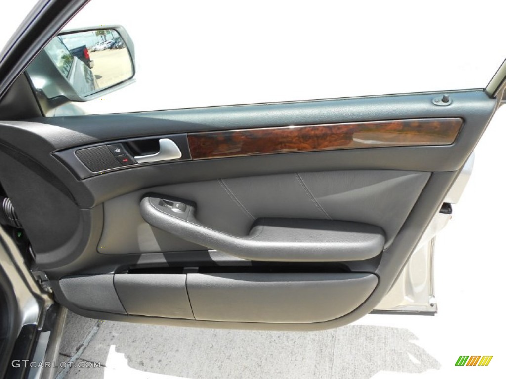 2002 Audi Allroad 2.7T quattro Platinum/Saber Black Door Panel Photo #51530701