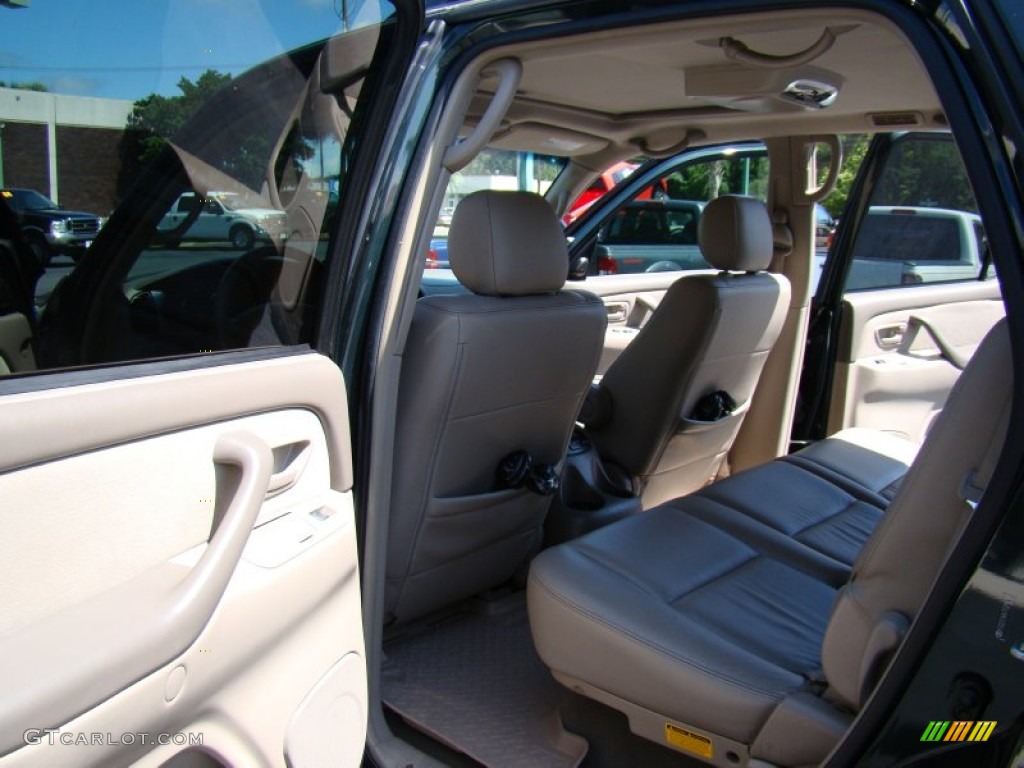 2007 Sequoia SR5 - Timberland Mica / Taupe photo #12