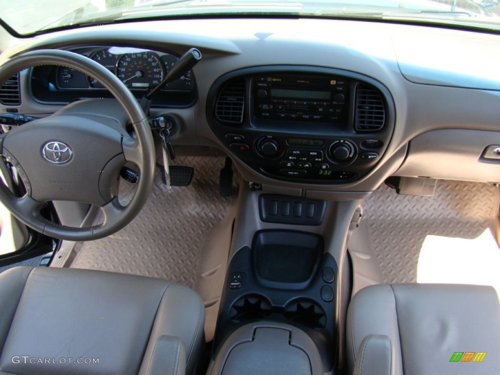 2007 Sequoia SR5 - Timberland Mica / Taupe photo #21