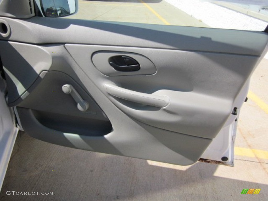 1999 Contour LX - Vibrant White / Graystone photo #10