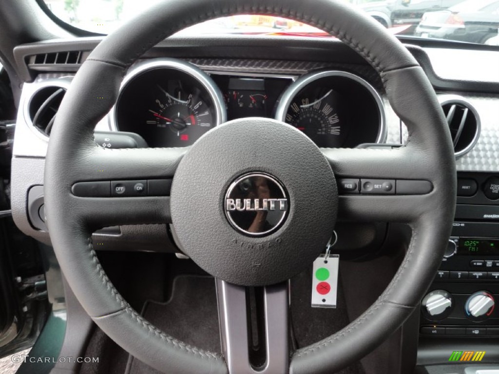 2008 Ford Mustang Bullitt Coupe Dark Charcoal Steering Wheel Photo #51534221