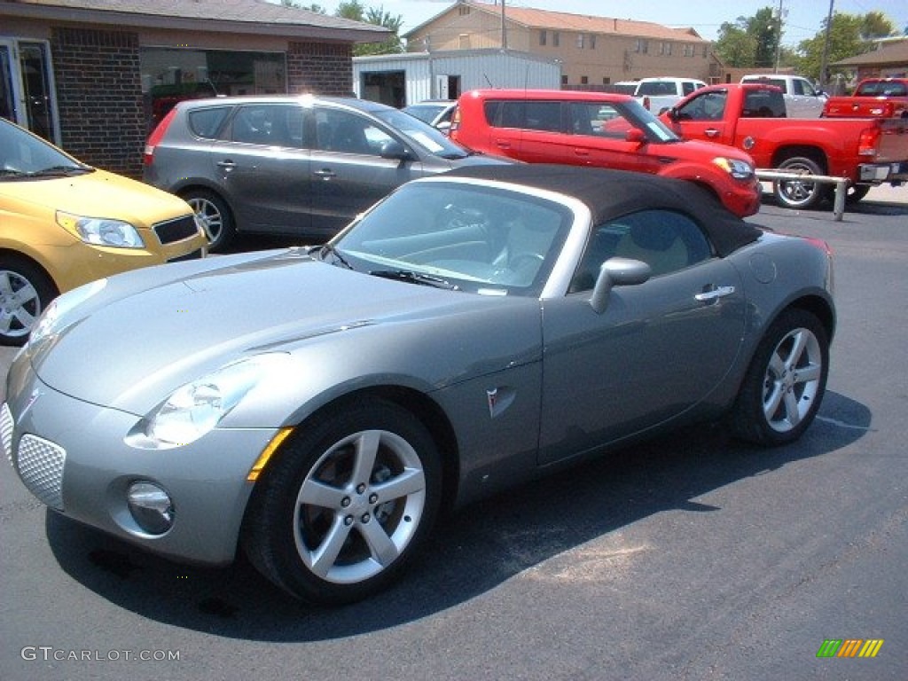 2007 Solstice Roadster - Sly Gray / Steel/Sand photo #2