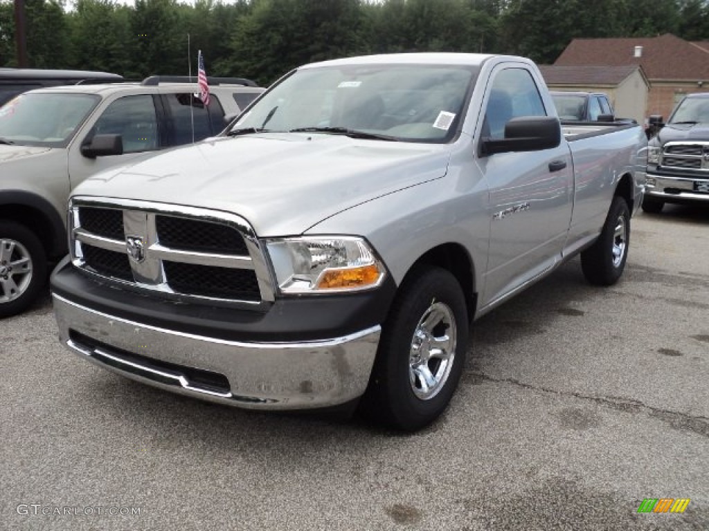 Bright Silver Metallic Dodge Ram 1500