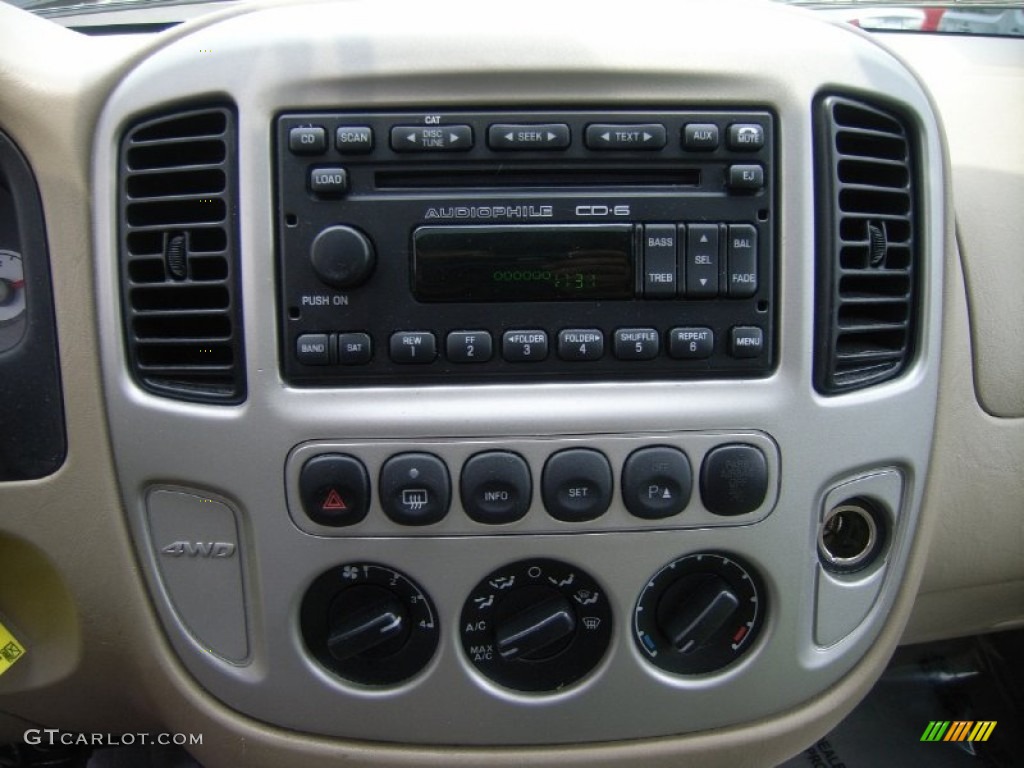 2007 Ford Escape Limited 4WD Controls Photo #51537571