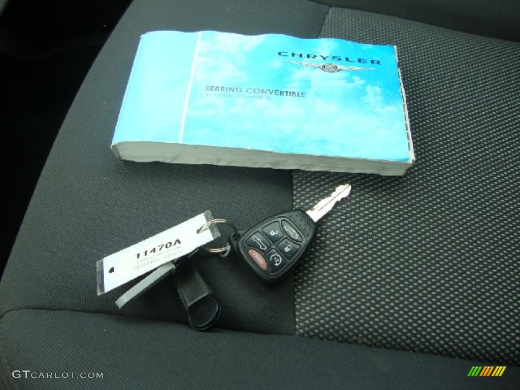 2009 Chrysler Sebring LX Convertible Books/Manuals Photo #51542793