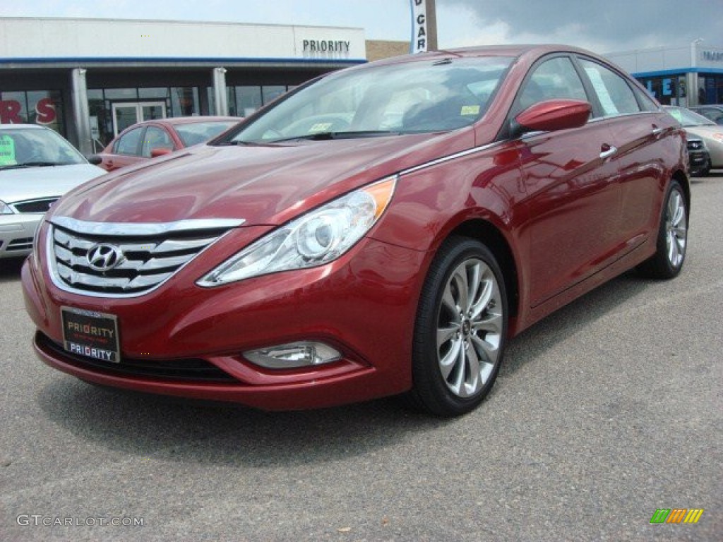 2011 Sonata SE - Venetian Red / Black photo #1