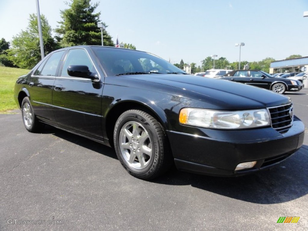 Black Raven 2004 Cadillac Seville SLS Exterior Photo #51546252