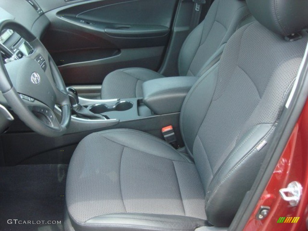 2011 Sonata SE - Venetian Red / Black photo #9