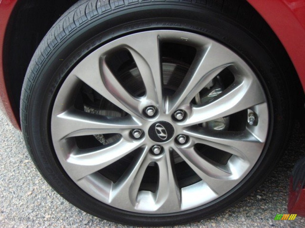 2011 Sonata SE - Venetian Red / Black photo #20