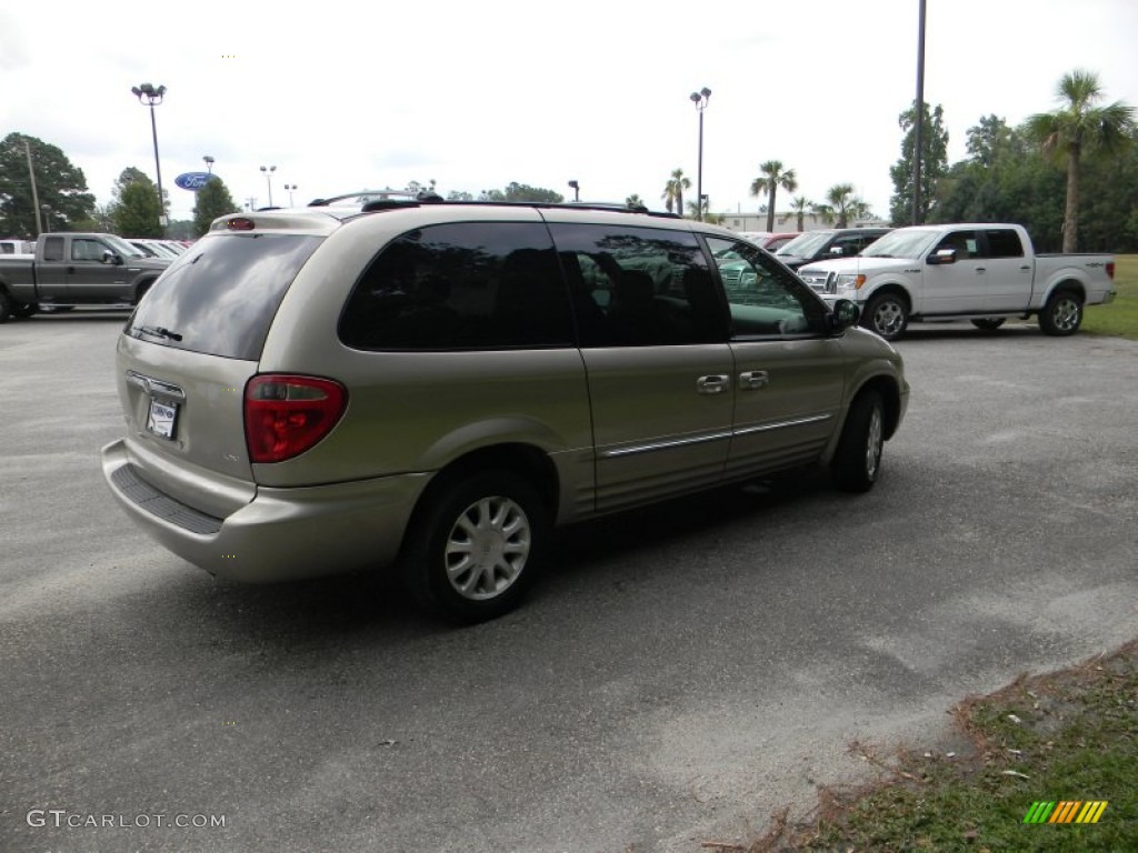 2003 Town & Country LXi - Light Almond Pearl / Taupe photo #5