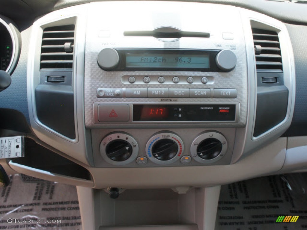 2007 Tacoma V6 SR5 PreRunner Double Cab - Desert Sand Mica / Taupe photo #11