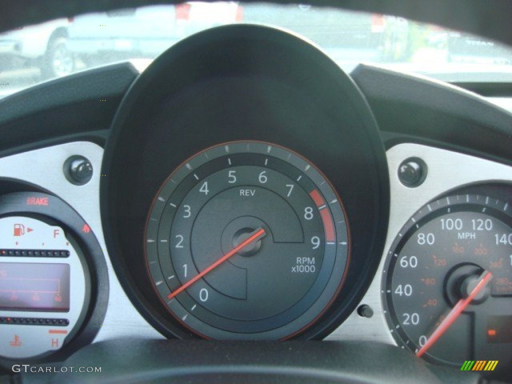 2010 Nissan 370Z Touring Roadster Gauges Photo #51549000