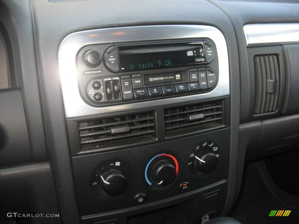 2004 Grand Cherokee Laredo 4x4 - Inferno Red Pearl / Dark Slate Gray photo #15