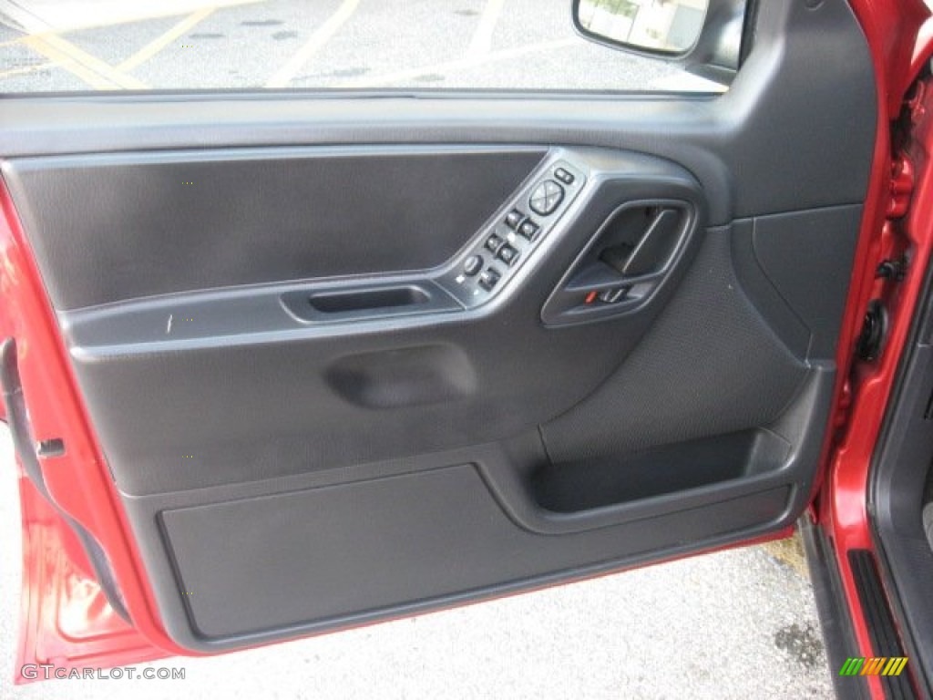 2004 Grand Cherokee Laredo 4x4 - Inferno Red Pearl / Dark Slate Gray photo #20