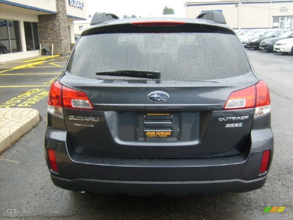 2011 Outback 2.5i Premium Wagon - Graphite Gray Metallic / Off Black photo #9