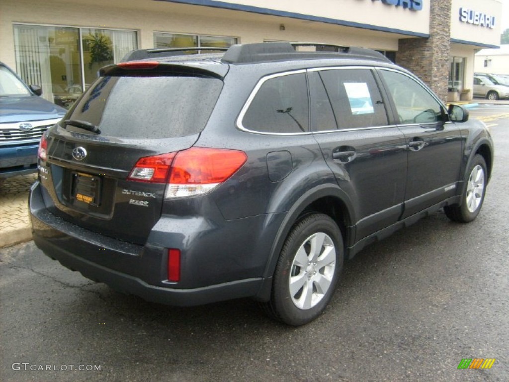 2011 Outback 2.5i Premium Wagon - Graphite Gray Metallic / Off Black photo #10