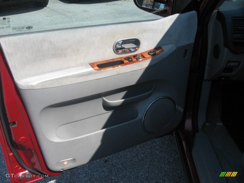 2005 Sedona EX - Ruby Red Metallic / Gray photo #19