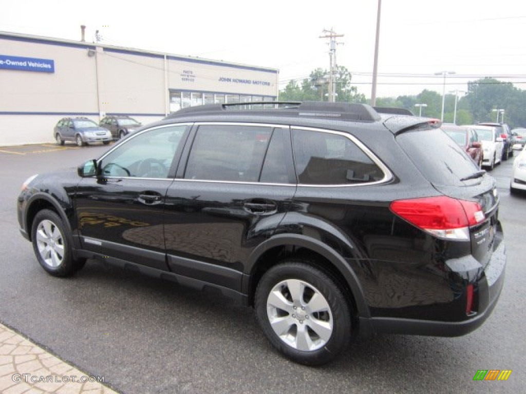 2011 Outback 2.5i Premium Wagon - Crystal Black Silica / Warm Ivory photo #9