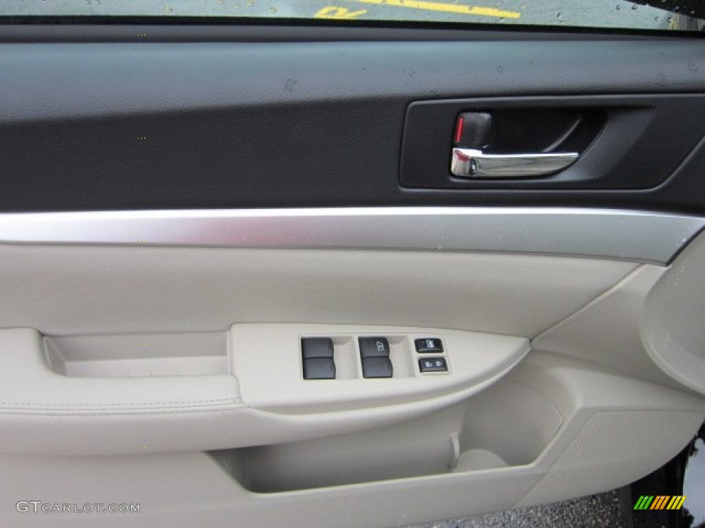 2011 Outback 2.5i Premium Wagon - Crystal Black Silica / Warm Ivory photo #15