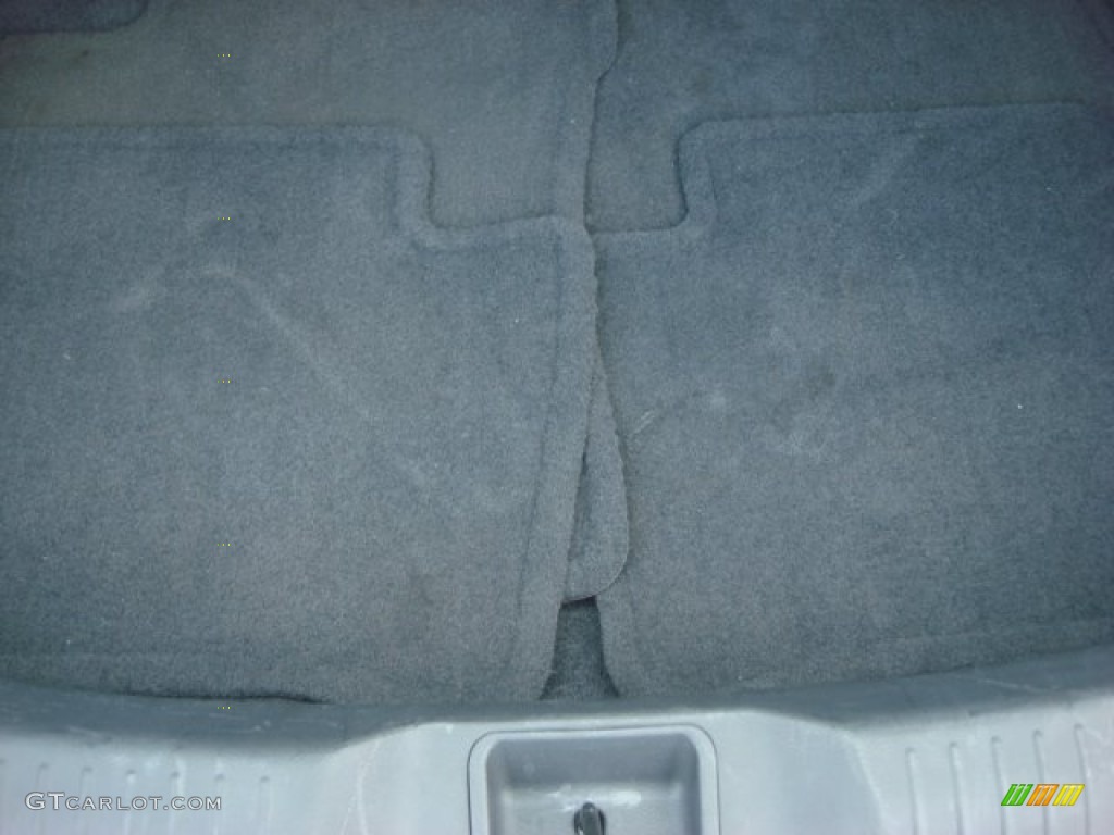 2010 Versa 1.8 S Hatchback - Fresh Powder White / Charcoal photo #10