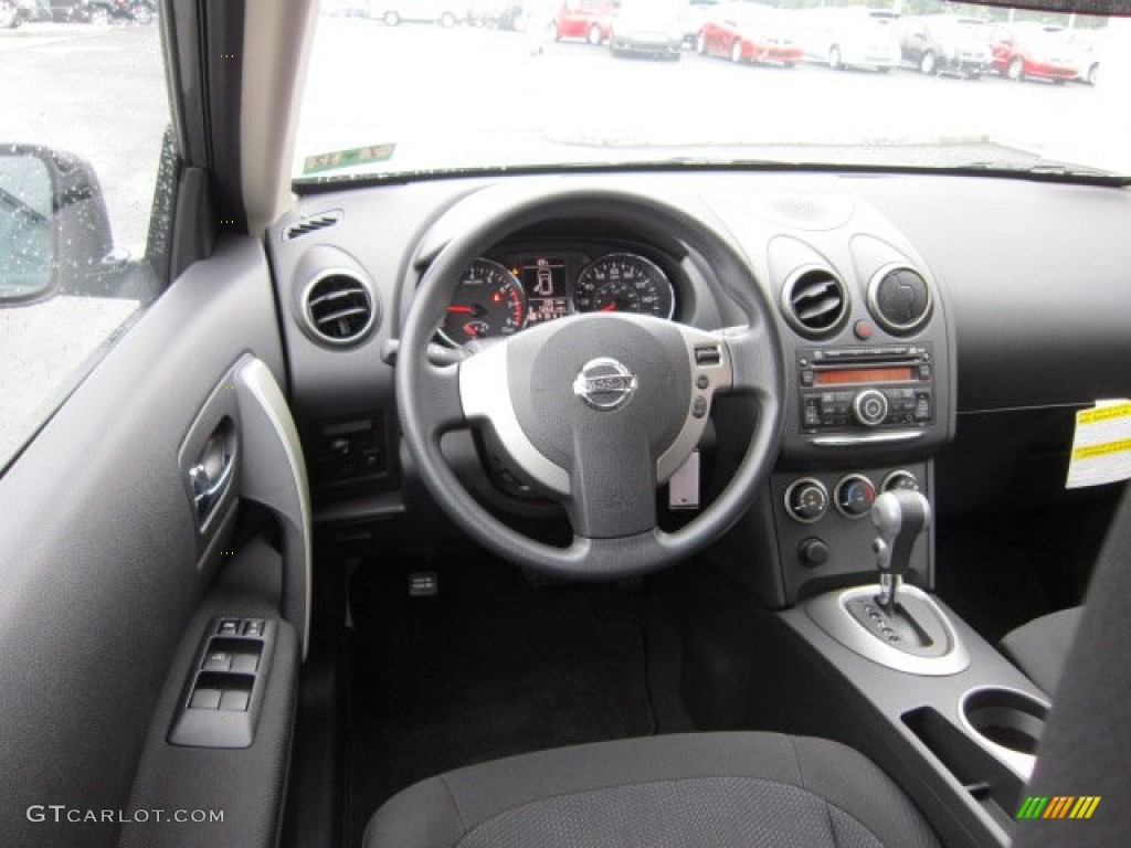 2011 Rogue S AWD - Platinum Graphite / Black photo #15