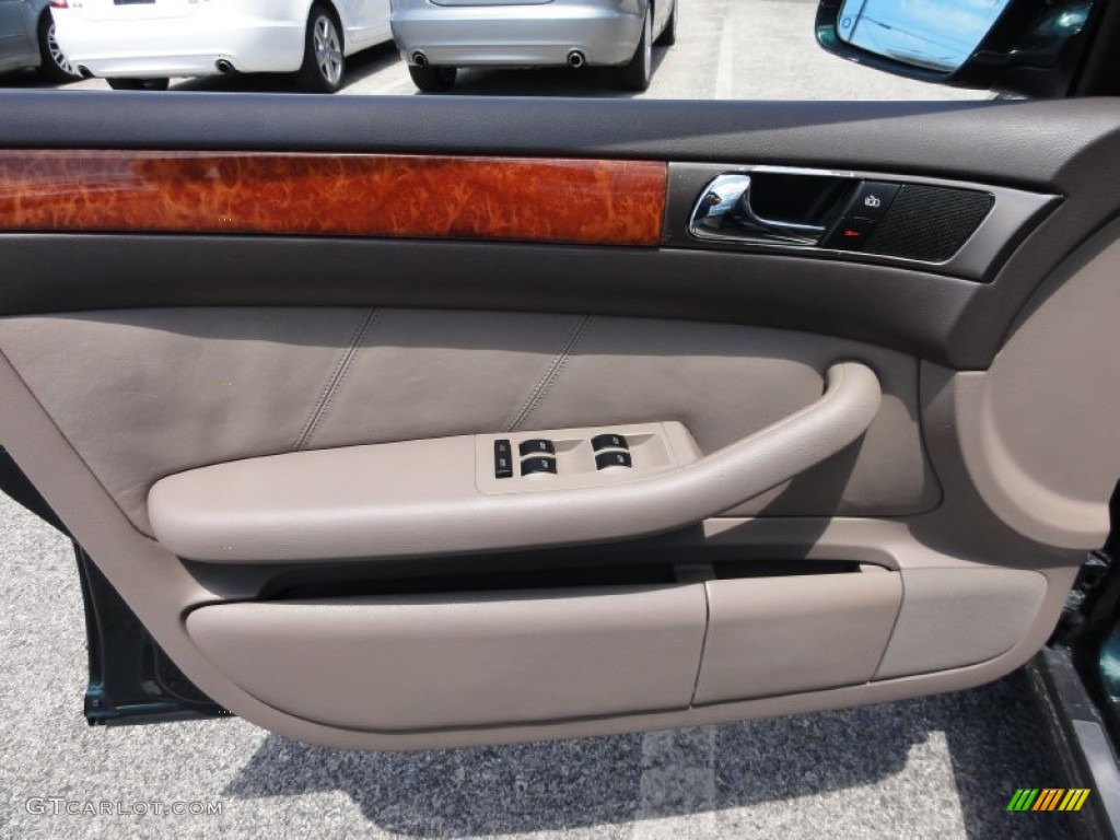 2001 Audi A6 2.8 quattro Sedan Melange Door Panel Photo #51555333