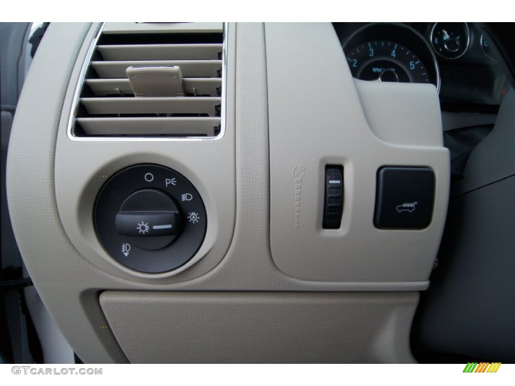 2012 Ford Flex SEL Controls Photo #51555528