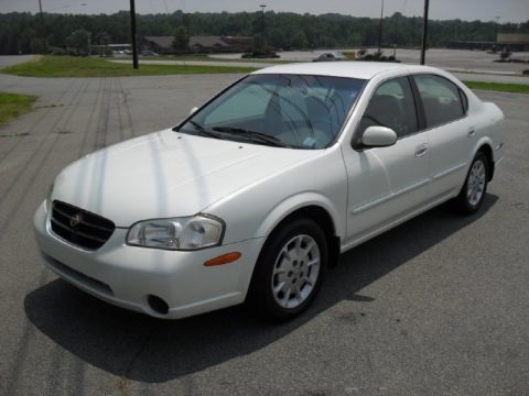 2001 Nissan Maxima GXE Data, Info and Specs